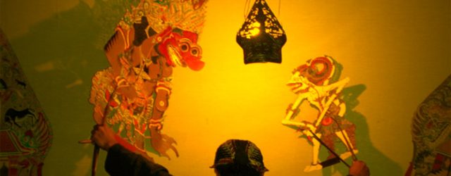 Lantik Pengurus Baru, PSHT Gelar Wayang Kulit LENSAINDONESIA.COM: Perguruan Pencak Silat Persaudaraan Setia Hati Terate  (PSHT) menahbiskan diri sebagai salah satu perguruan silat terbaik di...