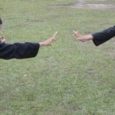 (Peragaan gerak kuda kuda bawah di PSHT) Sekilas tentang rangkaian gerak yang menyasar bagian persendian kaki, seperti sambungan otot paha dan betis, atau posisi kaki [&hellip;]